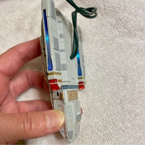 Star Trek Magic Hallmark Keepsake Ornament Lot Of 2 Tested Works Lights Voice - Picture 6 of 14